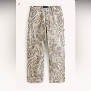 Men’s cargo Camo pants worn baggy women’s
